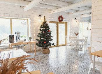 Продаж готельного комплексу Кантрі-клуб «Тиша» в Карпатах